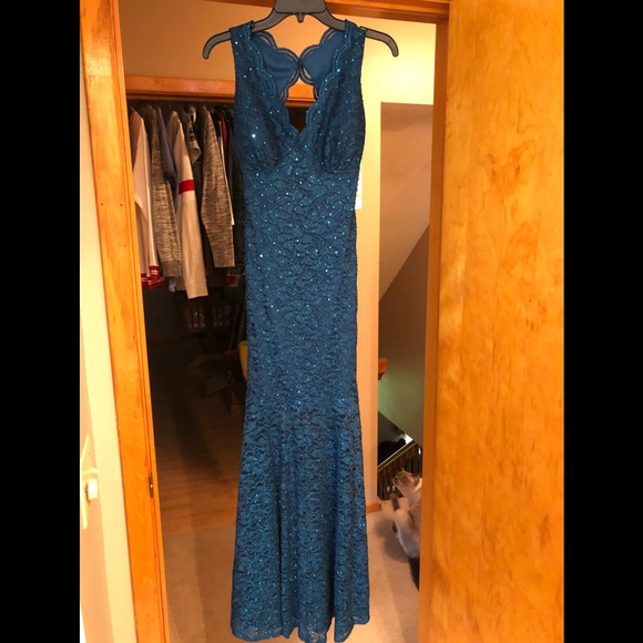 Dresses & Skirts - Long lace and sequin dress. Dresses & Skirts - Long lace and sequin dress.